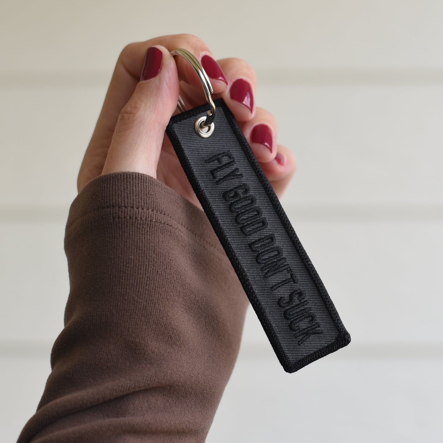 GRAPHITE FLY GOOD DON'T SUCK KEYCHAIN
